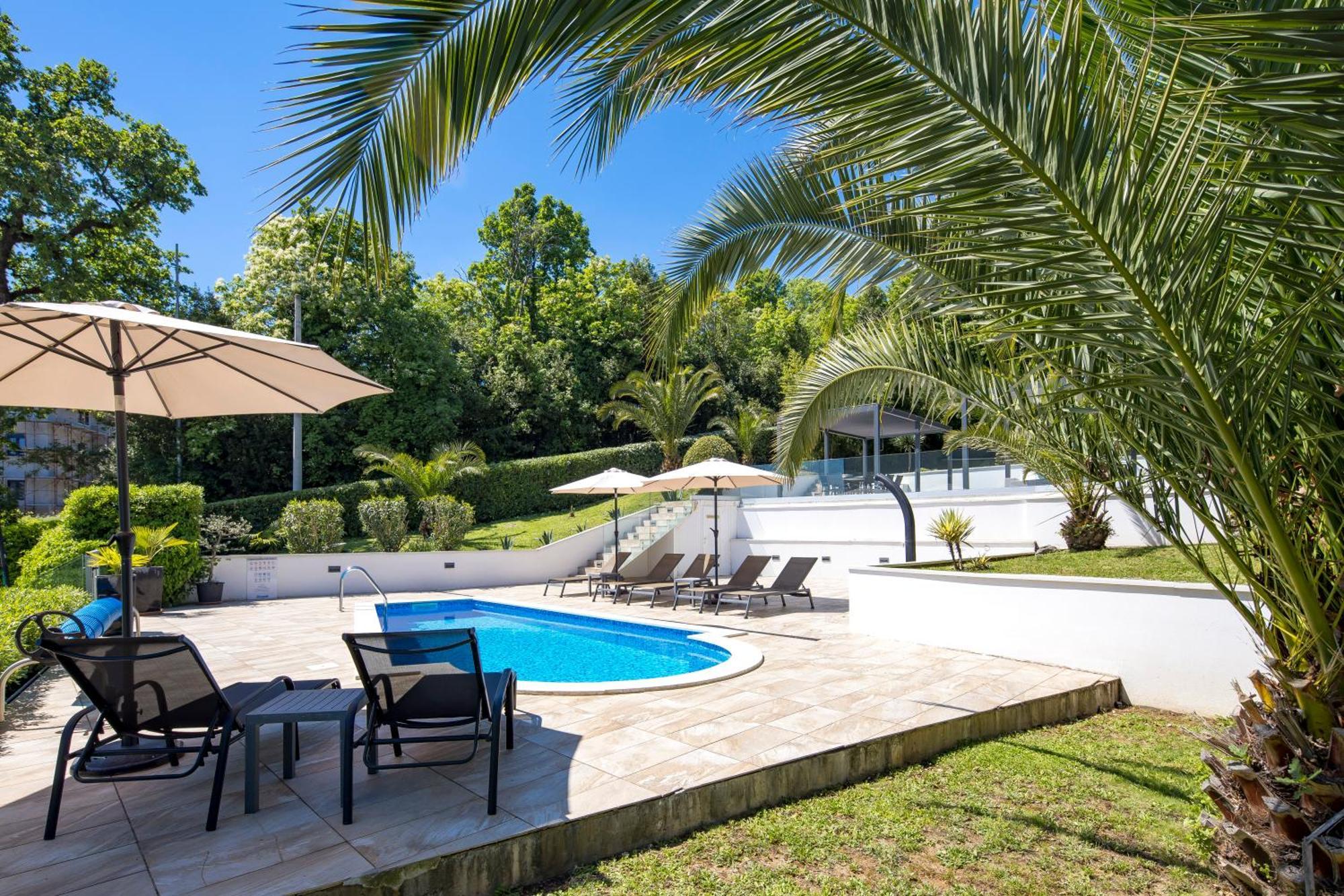 Villa Garden Apartment With Pool Opatija Exterior photo