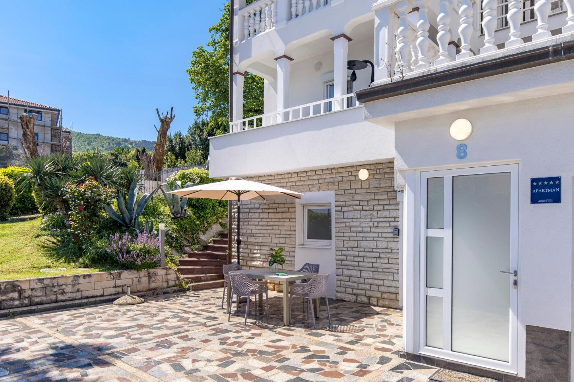 Villa Garden Apartment With Pool Opatija Exterior photo